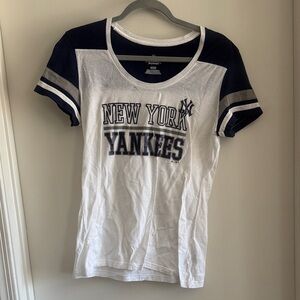 Majestic Navy and White New York Yankees short Sleeve Tee